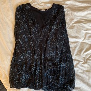 Reitmans flowy long sleeve blouse